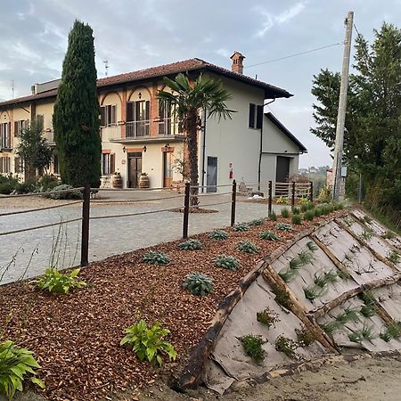 Tenuta Agricola La Cava- Cantina E Agriturismo San Damiano d'Asti Luaran gambar