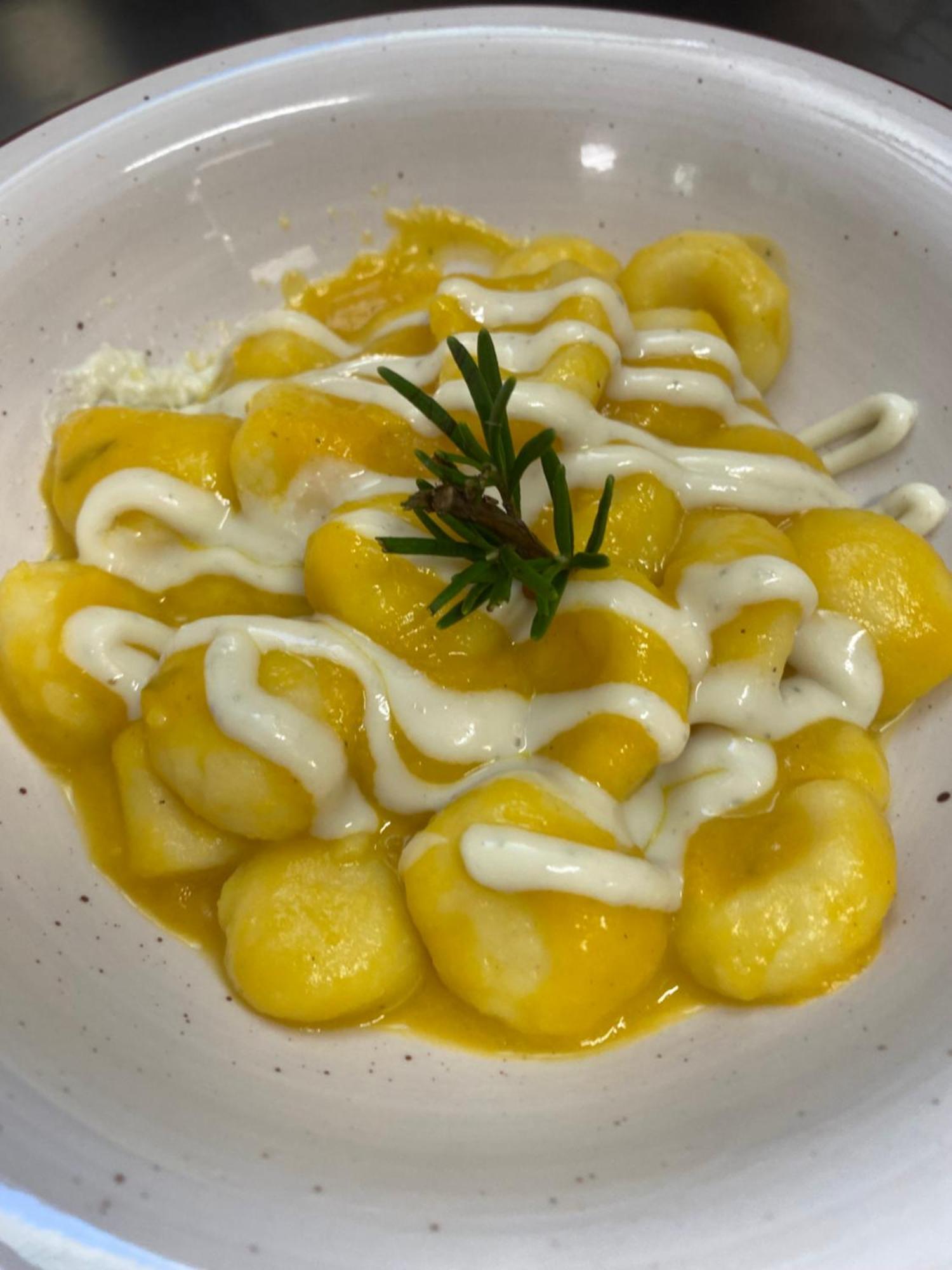 Tenuta Agricola La Cava- Cantina E Agriturismo San Damiano d'Asti Luaran gambar